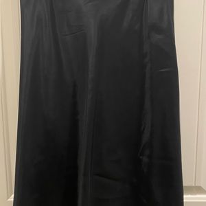 David’s Bridal skirt